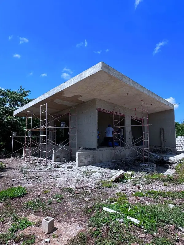 Villa con losa de techo colada